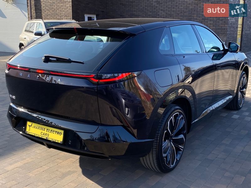 Внедорожник / Кроссовер Mazda EZ-60 2025 в Киеве