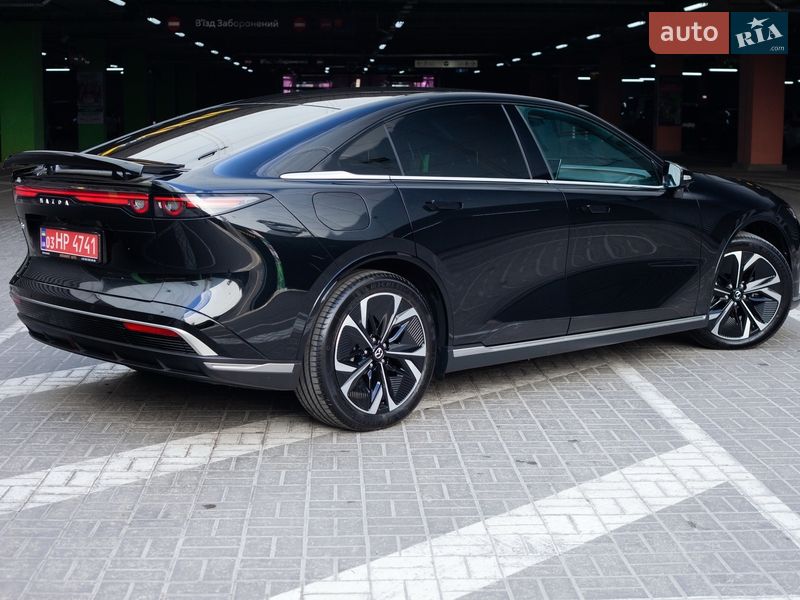 Седан Mazda EZ-6 2024 в Киеве