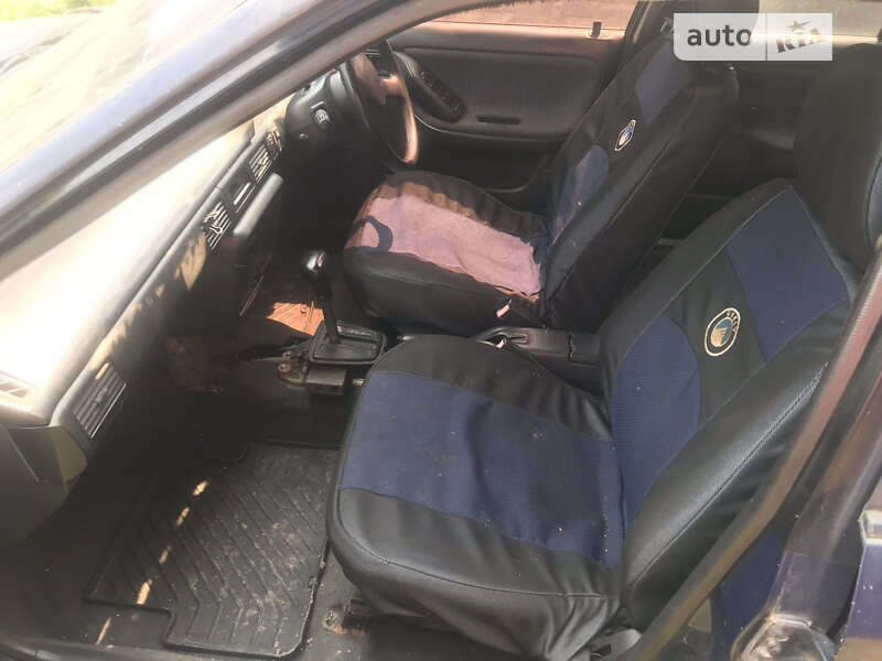 Седан Mazda Familia 1982 в Івано-Франківську фото 4 Седан Mazda Familia 1982 в Івано-Франківську