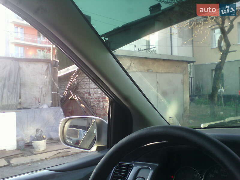 Минивэн Mazda MPV 2004 в Львове фото 7 Минивэн Mazda MPV 2004 в Львове