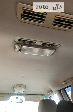 Минивэн Mazda MPV 2004 в 
