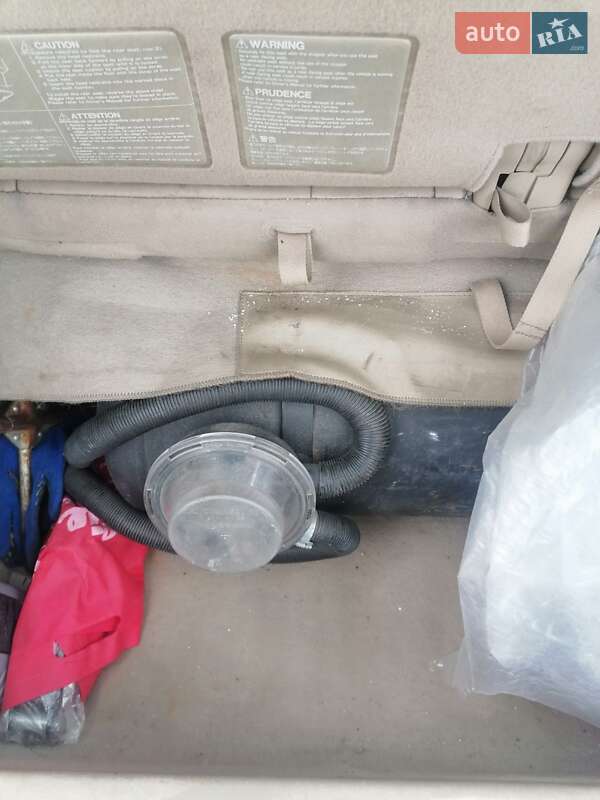 Минивэн Mazda MPV 2000 в Черновцах