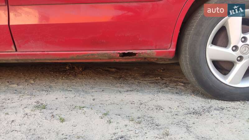 Минивэн Mazda MPV 2000 в Броварах