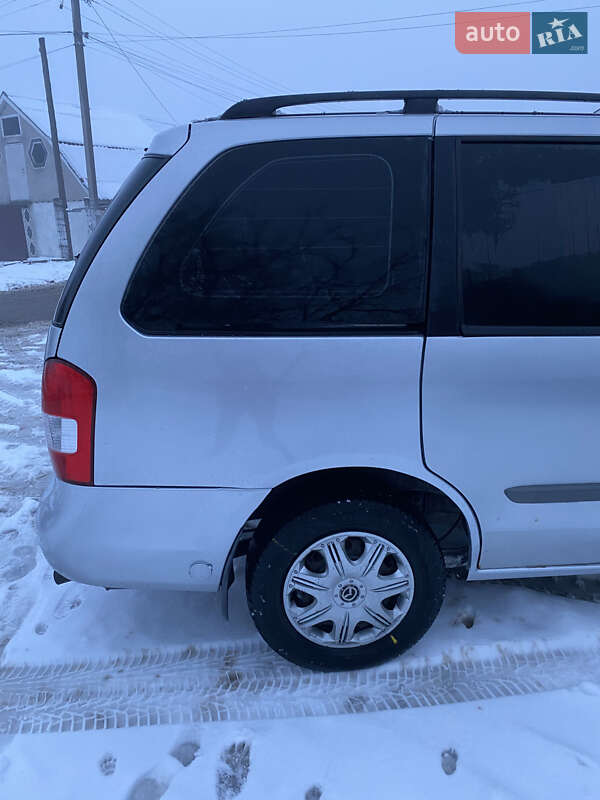 Минивэн Mazda MPV 2002 в Баре