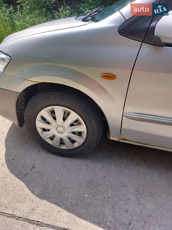 Минивэн Mazda MPV 2002 в Ковеле