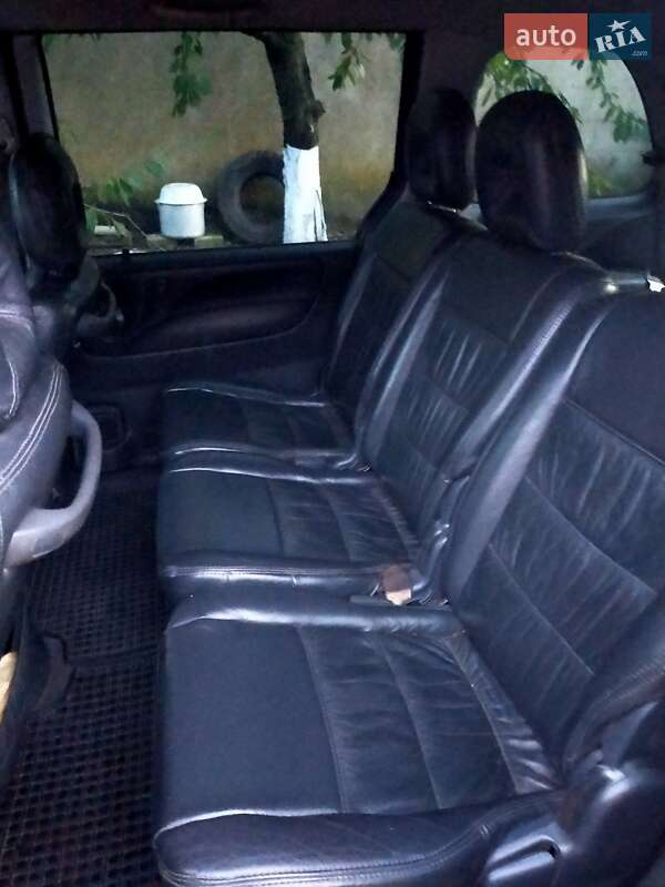 Мінівен Mazda MPV 2002 в Арцизові
