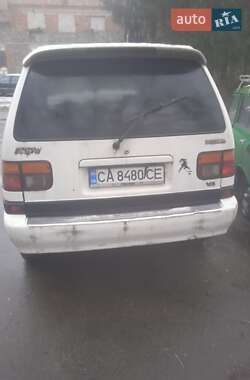 Минивэн Mazda MPV 1996 в Олевске