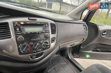 Мінівен Mazda MPV 2004 в 