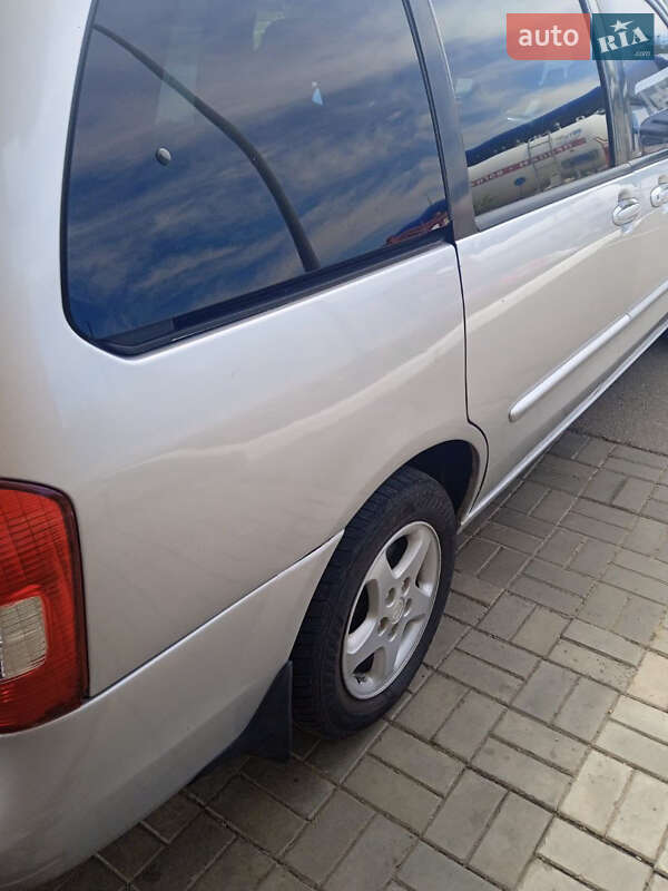 Мінівен Mazda MPV 2002 в Сумах