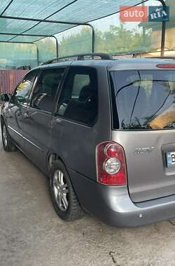 Минивэн Mazda MPV 2004 в 