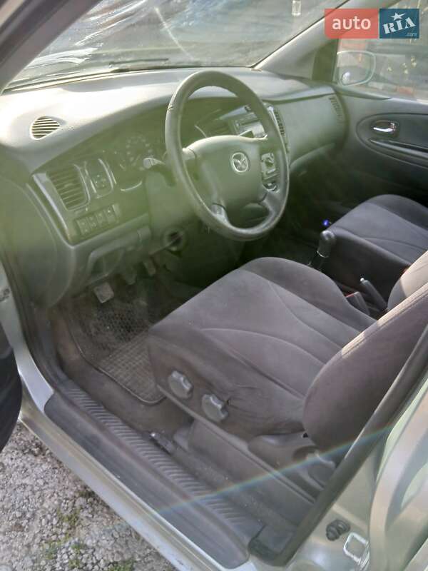 Минивэн Mazda MPV 2003 в Одессе