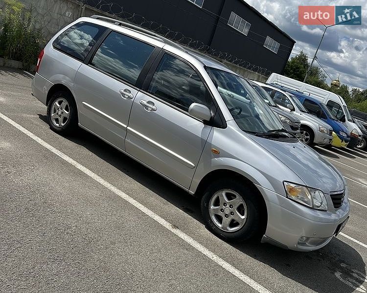 Mazda MPV 2001