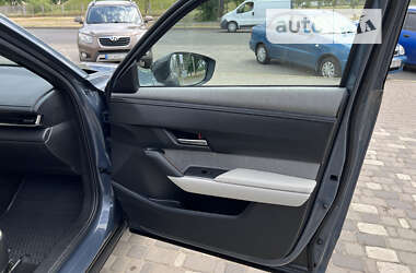 Внедорожник / Кроссовер Mazda MX-30 2020 в 