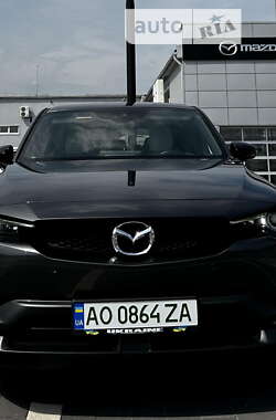 Внедорожник / Кроссовер Mazda MX-30 2021 в Мукачево