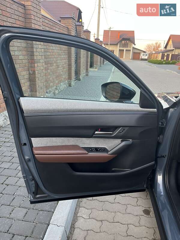 Позашляховик / Кросовер Mazda MX-30 2020 в Володимирі