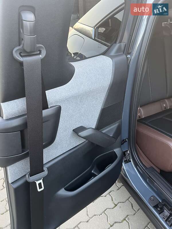 Позашляховик / Кросовер Mazda MX-30 2020 в Володимирі