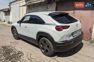 Позашляховик / Кросовер Mazda MX-30 2020 в Львові