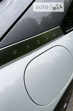 Внедорожник / Кроссовер Mazda MX-30 2021 в 