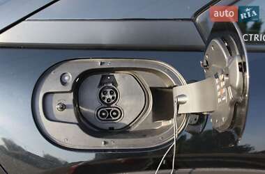 Внедорожник / Кроссовер Mazda MX-30 2021 в 