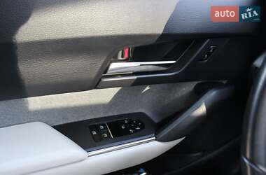 Внедорожник / Кроссовер Mazda MX-30 2021 в 