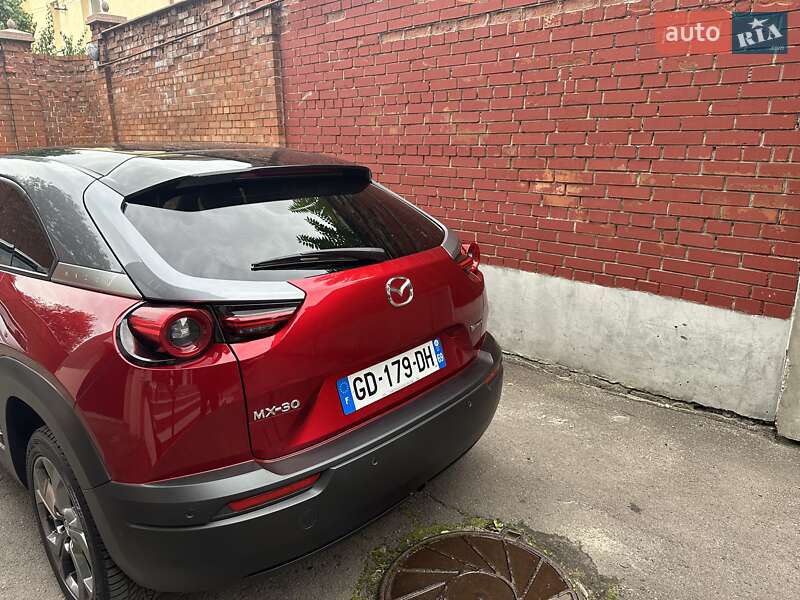 Позашляховик / Кросовер Mazda MX-30 2021 в Львові