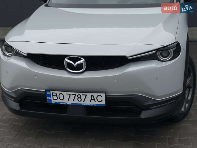 Внедорожник / Кроссовер Mazda MX-30 2020 в Тернополе
