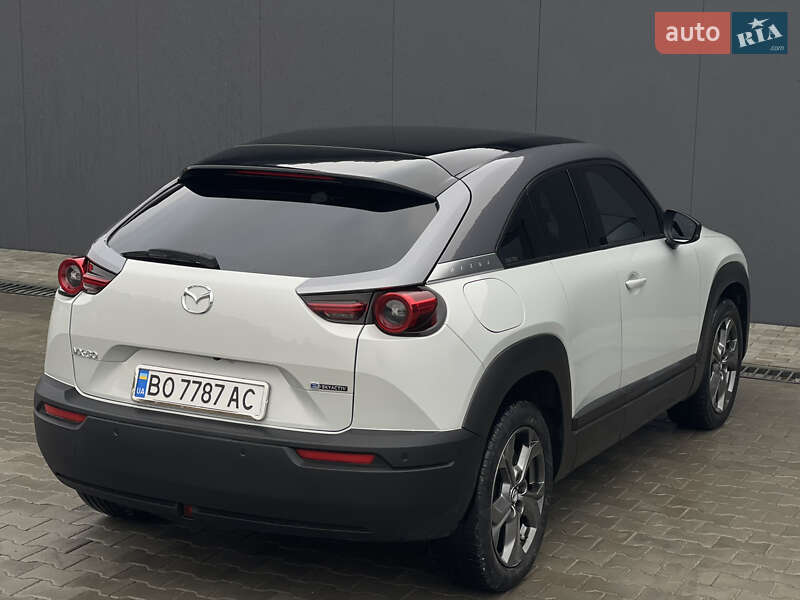 Внедорожник / Кроссовер Mazda MX-30 2020 в Тернополе