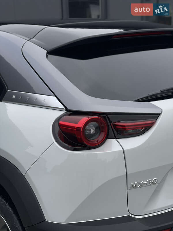 Внедорожник / Кроссовер Mazda MX-30 2020 в Тернополе