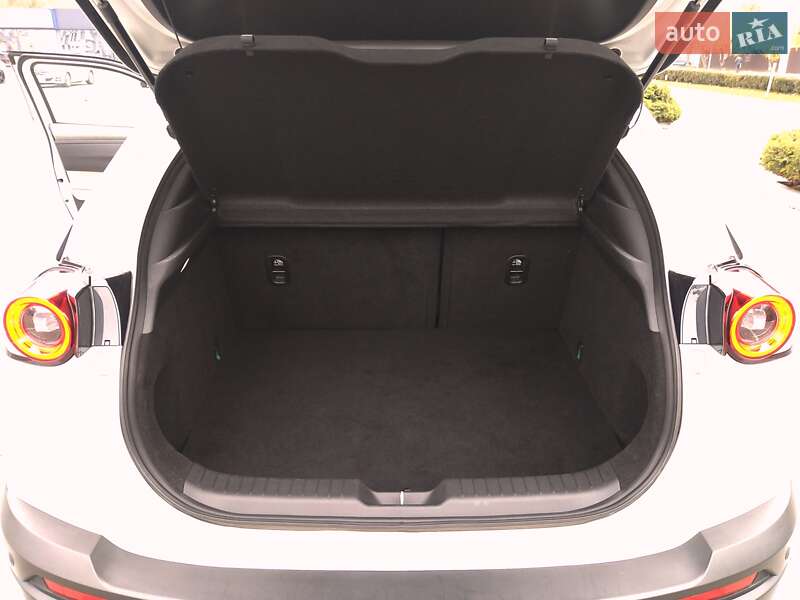 Внедорожник / Кроссовер Mazda MX-30 2021 в Одессе