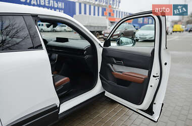 Внедорожник / Кроссовер Mazda MX-30 2024 в 