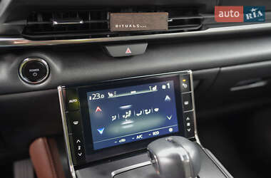Внедорожник / Кроссовер Mazda MX-30 2024 в 