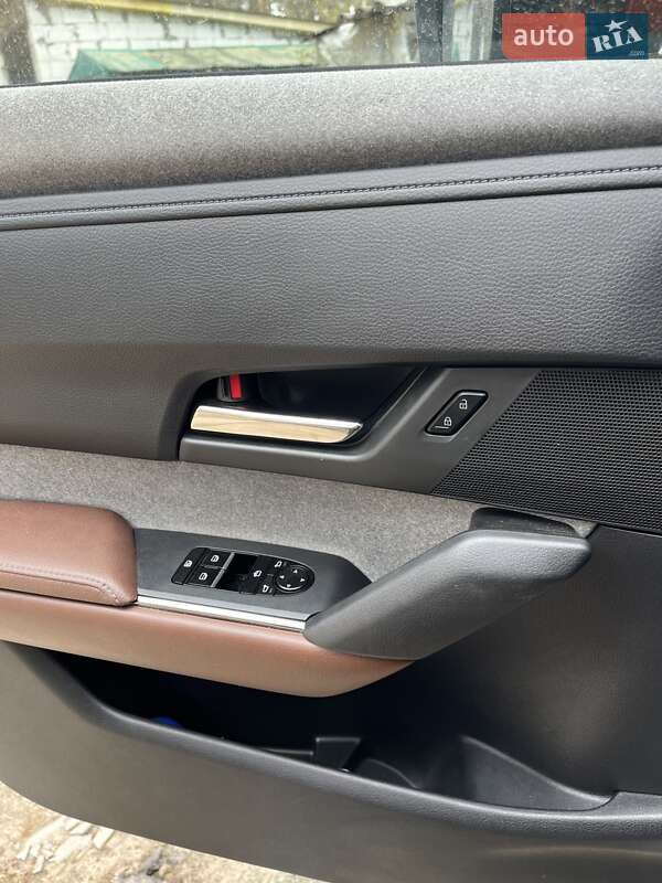 Внедорожник / Кроссовер Mazda MX-30 2020 в Киеве