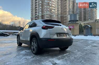 Внедорожник / Кроссовер Mazda MX-30 2021 в Киеве