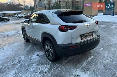 Внедорожник / Кроссовер Mazda MX-30 2021 в Киеве