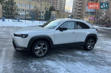 Внедорожник / Кроссовер Mazda MX-30 2021 в Киеве