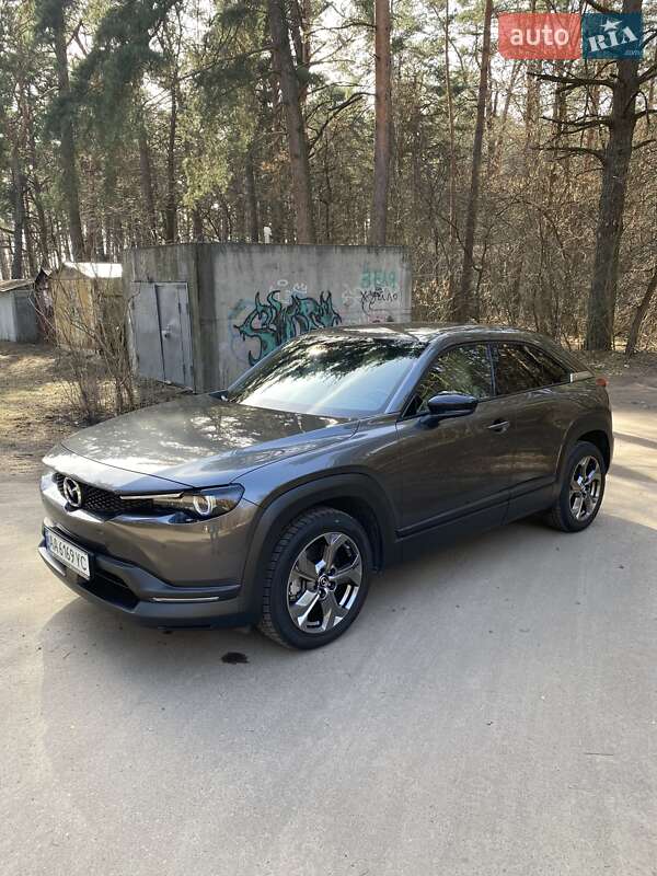 Внедорожник / Кроссовер Mazda MX-30 2021 в Киеве
