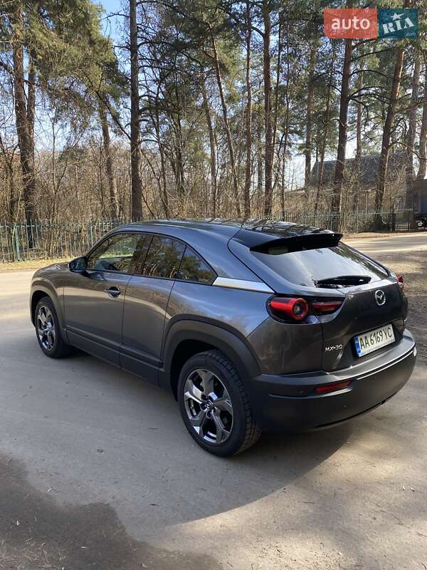 Внедорожник / Кроссовер Mazda MX-30 2021 в Киеве