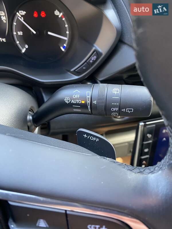 Внедорожник / Кроссовер Mazda MX-30 2021 в Киеве