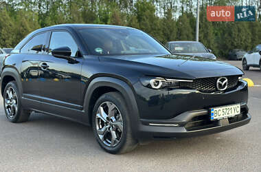 Внедорожник / Кроссовер Mazda MX-30 2021 в 