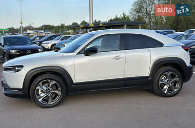 Внедорожник / Кроссовер Mazda MX-30 2021 в 