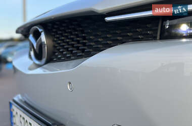 Внедорожник / Кроссовер Mazda MX-30 2021 в 