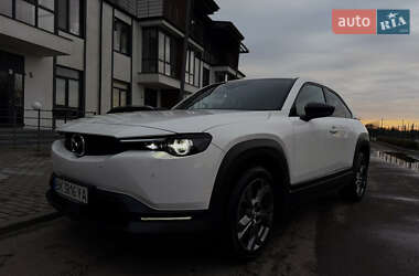 Позашляховик / Кросовер Mazda MX-30 2021 в 