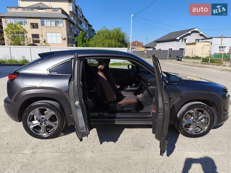 Позашляховик / Кросовер Mazda MX-30 2020 в Ужгороді фото 10 Позашляховик / Кросовер Mazda MX-30 2020 в Ужгороді