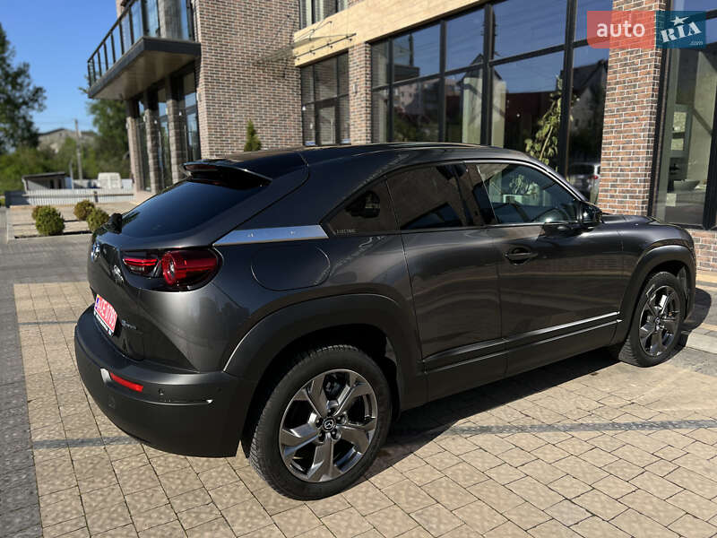 Внедорожник / Кроссовер Mazda MX-30 2020 в Ивано-Франковске