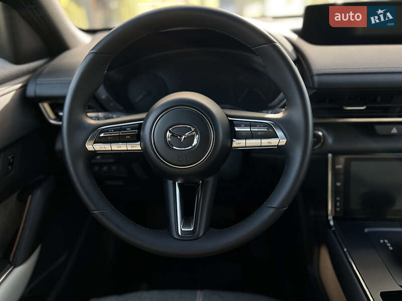 Внедорожник / Кроссовер Mazda MX-30 2020 в Ивано-Франковске