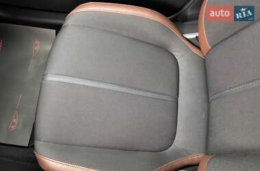 Внедорожник / Кроссовер Mazda MX-30 2020 в 