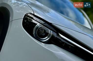 Внедорожник / Кроссовер Mazda MX-30 2020 в 