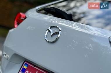 Внедорожник / Кроссовер Mazda MX-30 2020 в 