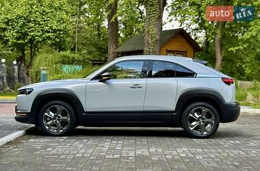 Внедорожник / Кроссовер Mazda MX-30 2020 в 