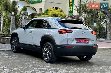 Внедорожник / Кроссовер Mazda MX-30 2020 в 
